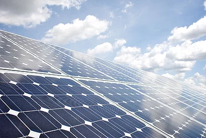 アルトエッティング太陽光発電所のソーラーパネル